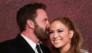 Ben-affleck-and-jennifer-lopez. Jpeg