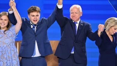 During-tim-walzs-impassioned-speech-at-the-dnc-his-son-gus-and-daughter-hope-were-emotional-and-said-hes-my-dad. Jpeg