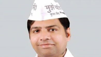 Aap mla dinesh mohaniya