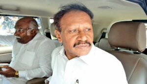 Aiadmk mp m. Thambidurai