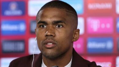 Douglas costa